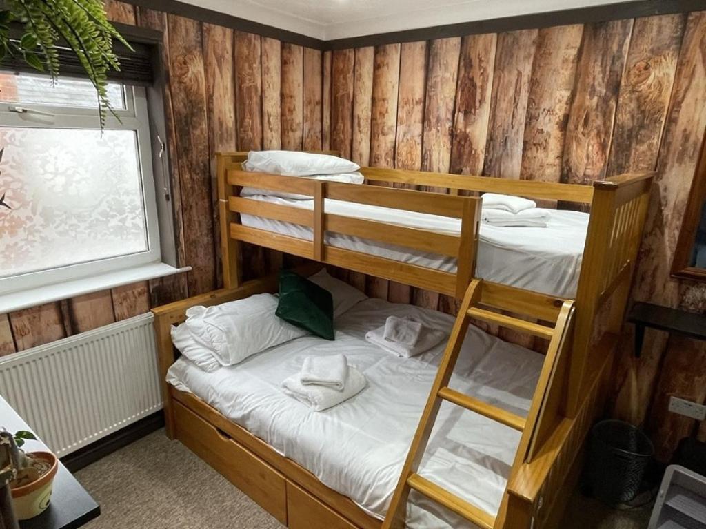 Hotel Of Wizardry Great Yarmouth Ngoại thất bức ảnh
